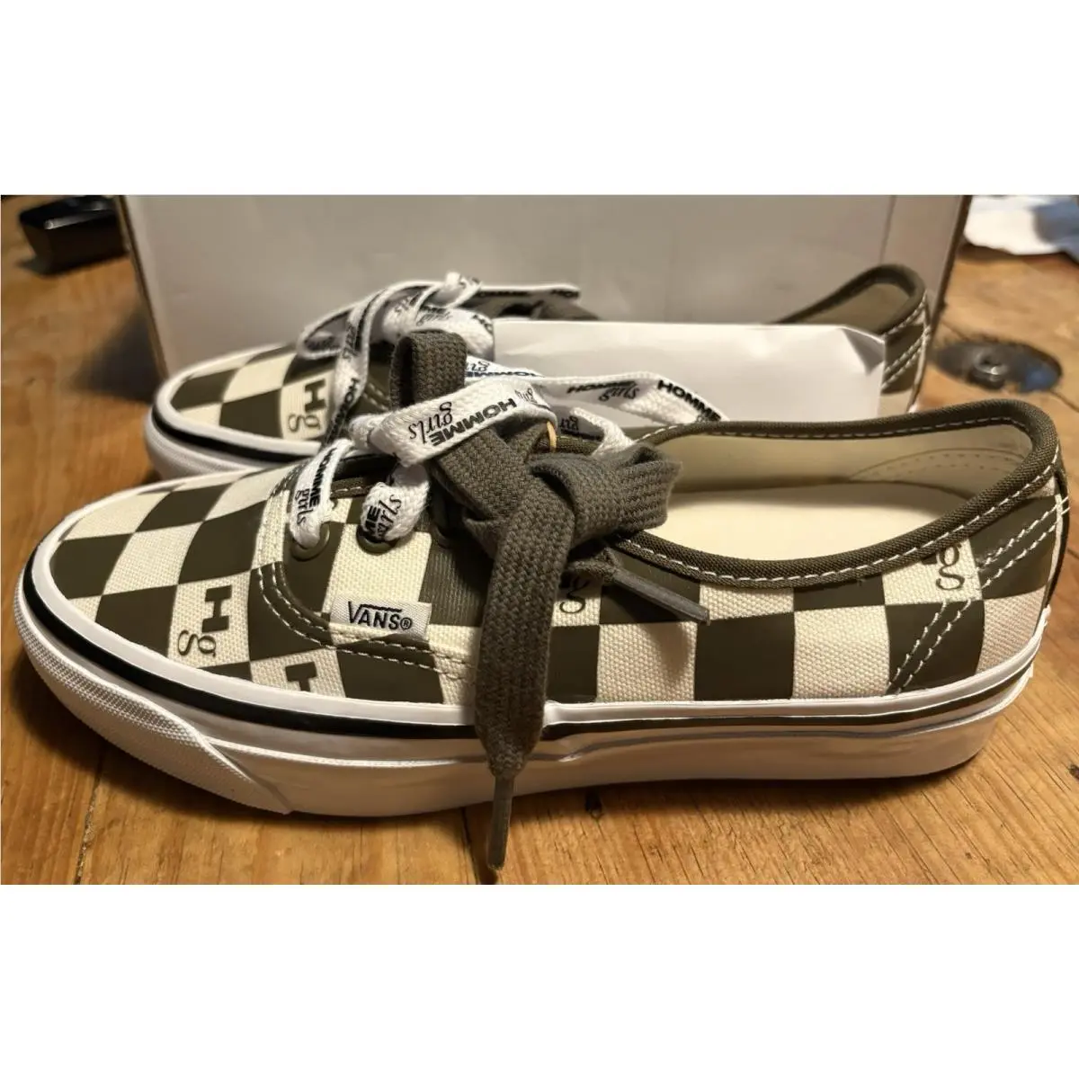 Vans shoes - HommeGirls x Vans Authentic 44 - VN000EEUDOL - Green 0