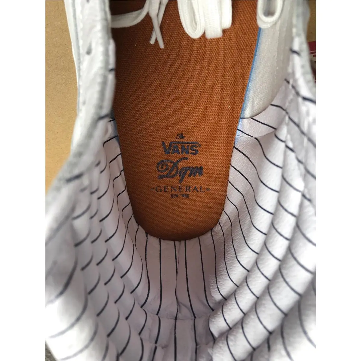 Vans shoes - VANS SK8 - White (UPC: 191164548467) 5