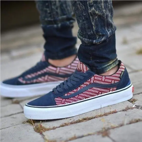 8.5M / 10W - Vans Old Skool Gore-tex Unisex Shoes