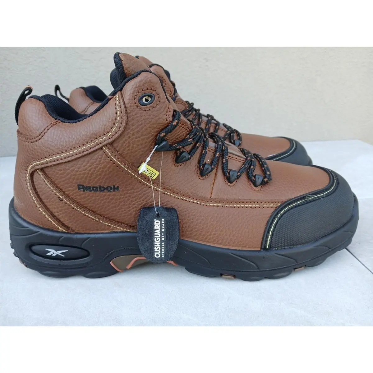 Reebok shoes - Tiahawk - Tiahawk - Brown 0