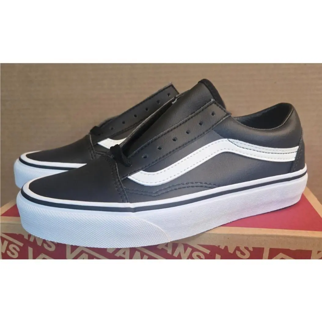 Vans Old Skool Classic Tumble Leather 5 Women/ 3.5 Men Black/white VN0A38G1NQR