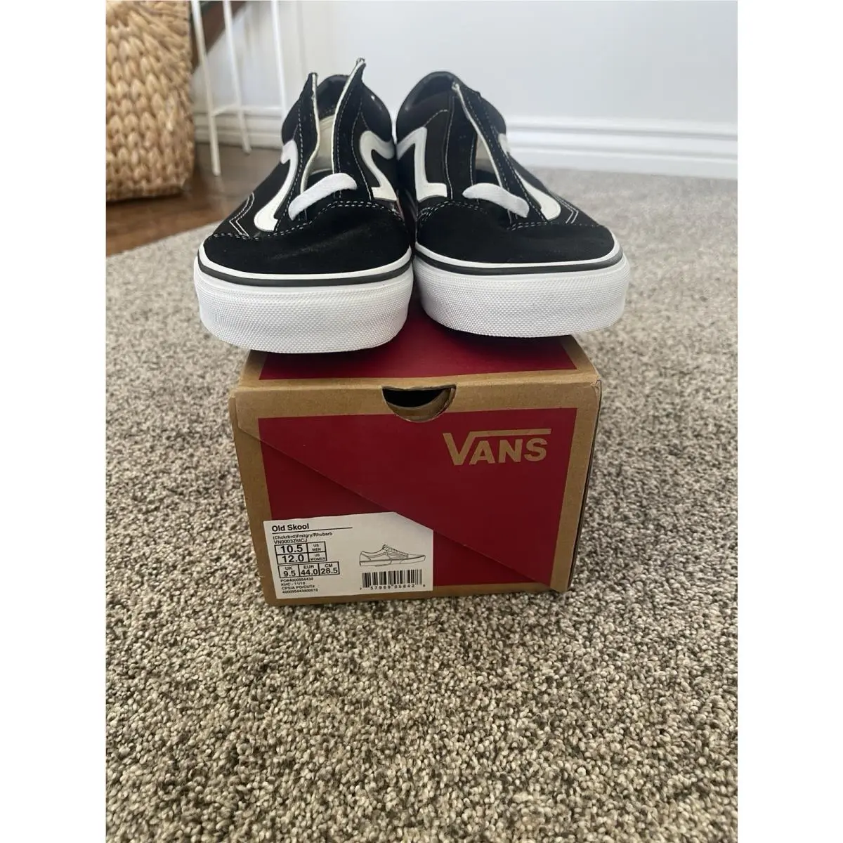 Vans Old Skool Men`s Sneakers Black/white Size 10.5