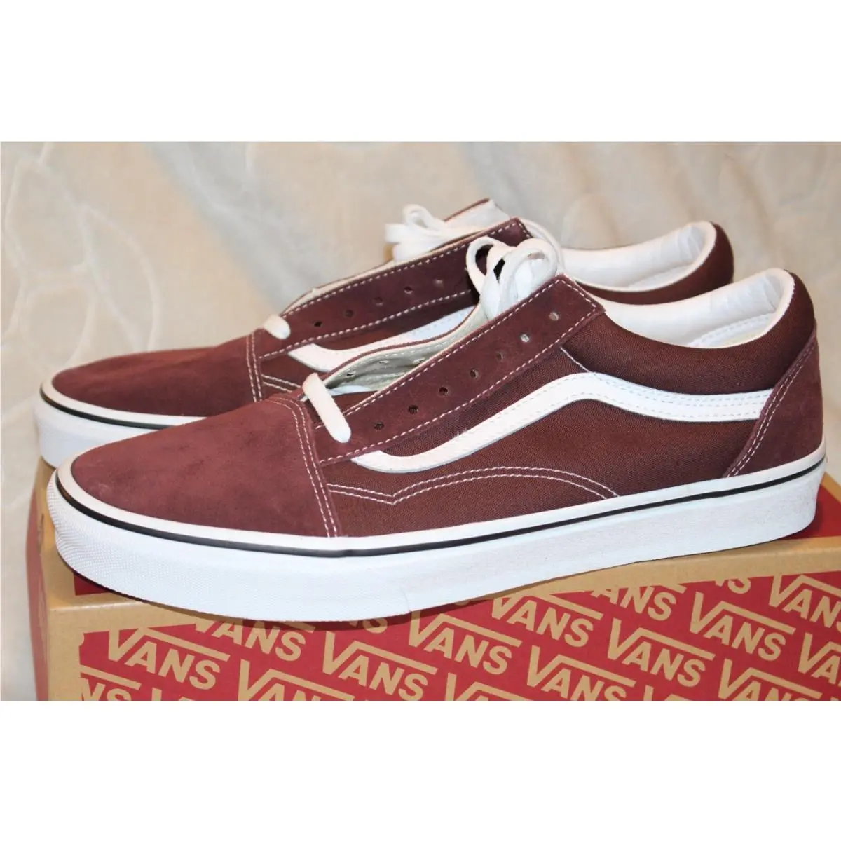 Men`s Vans Old Skool Skate Shoes Color Theory Bitter Choco Men`s 11.5