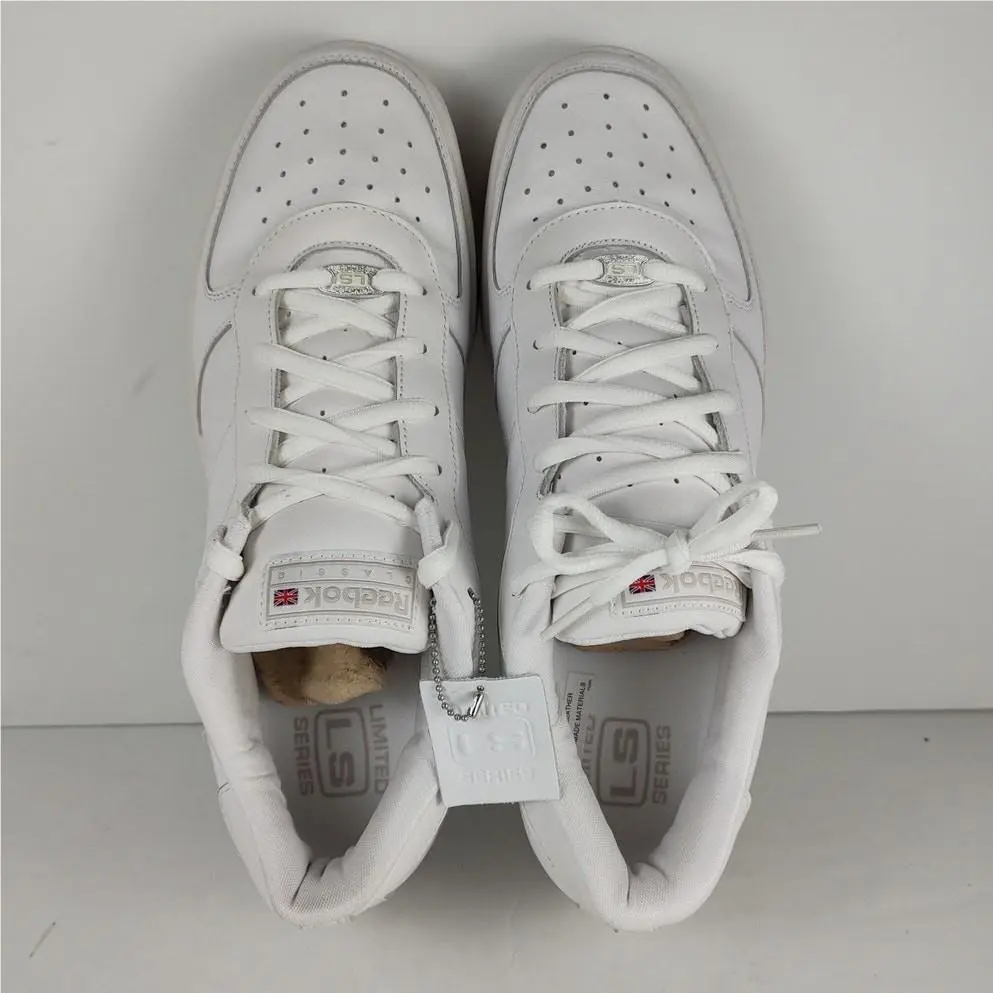 Reebok shoes - White 3