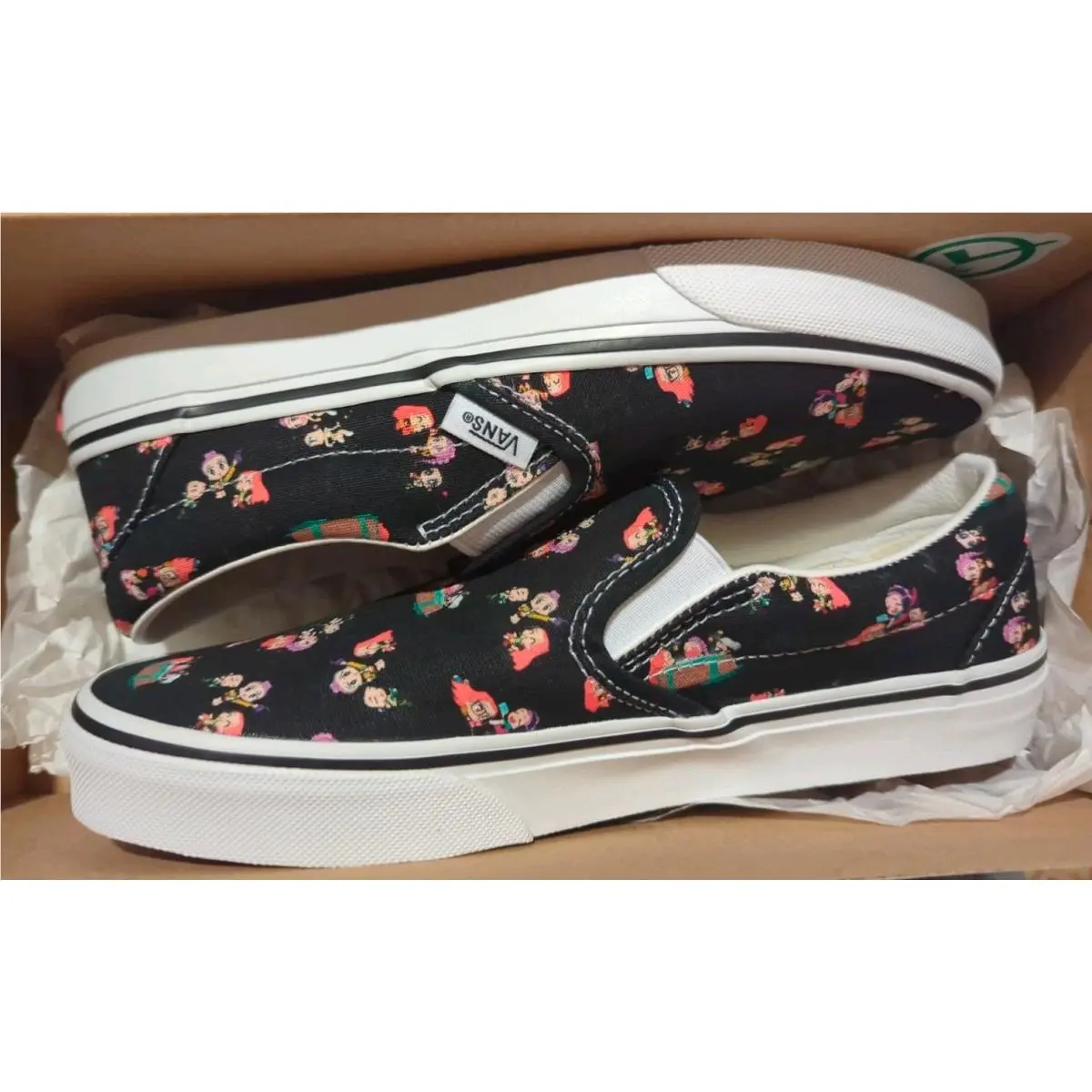 Kpop Demon Hunters Vans Little Kids Classic Slip-on Shoe Mens 5.5 / Womens 7