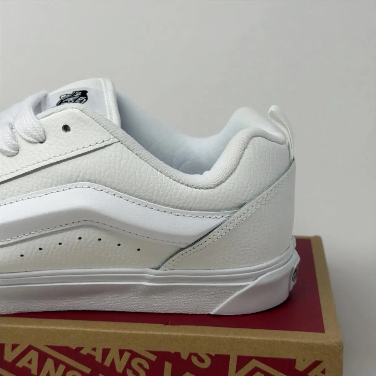 Vans shoes - Vans Knu Skool - Knu Skool - White (UPC: 0196574736701) 2