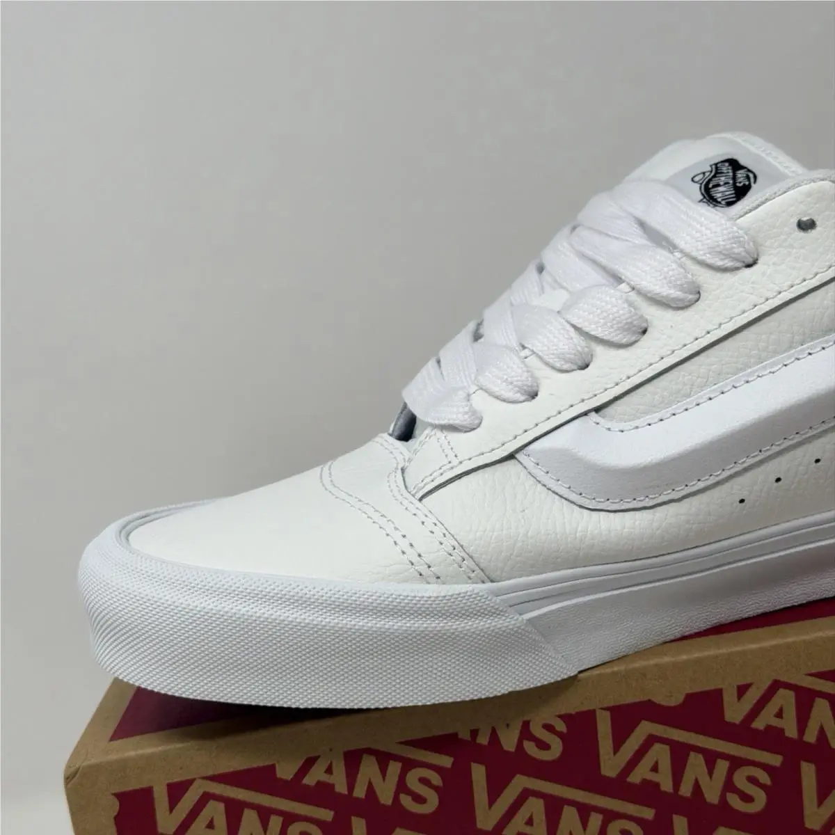 Vans shoes - Vans Knu Skool - Knu Skool - White (UPC: 0196574736701) 3