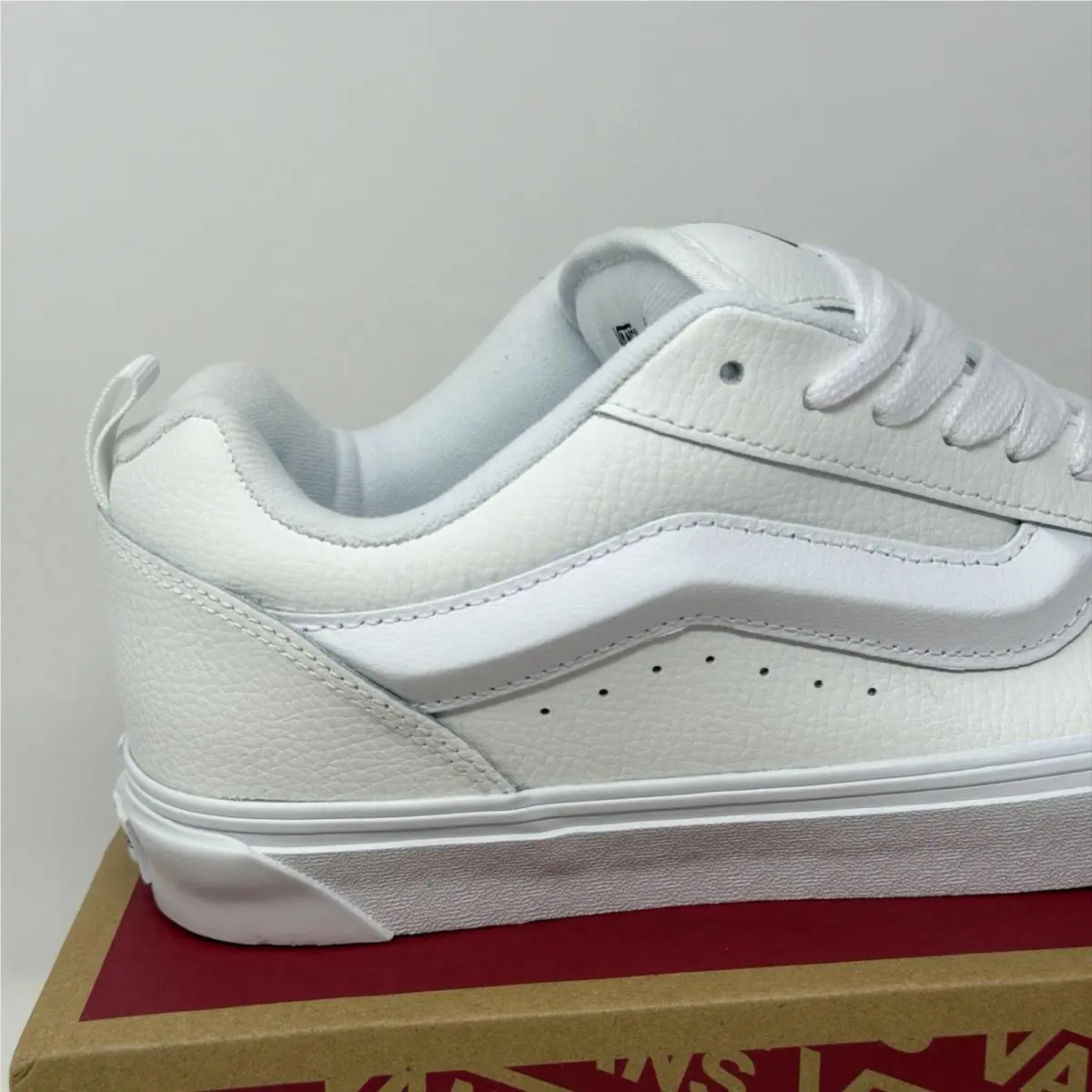 Vans shoes - Vans Knu Skool - Knu Skool - White (UPC: 0196574736701) 5