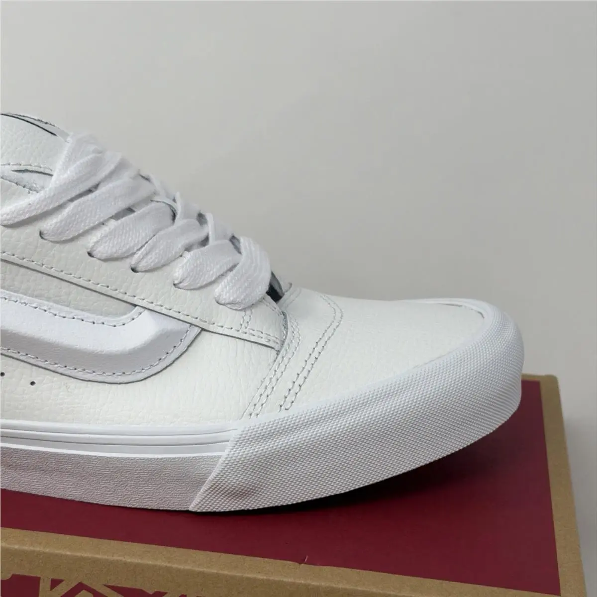 Vans shoes - Vans Knu Skool - Knu Skool - White (UPC: 0196574736701) 6