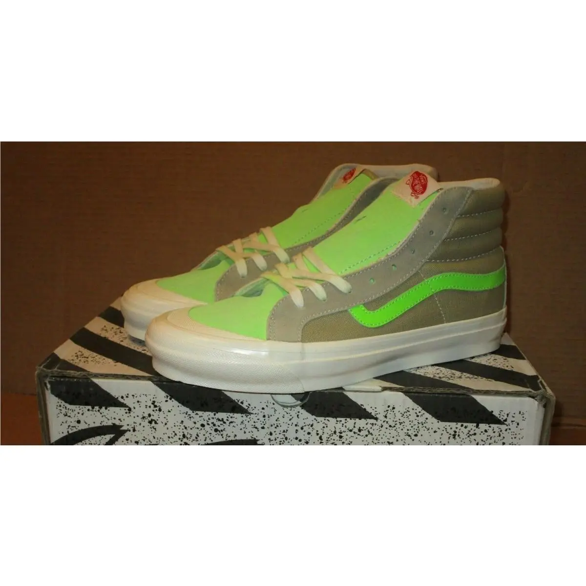 Vans UA OG Style 138 LX Size: 9 Eucalypt