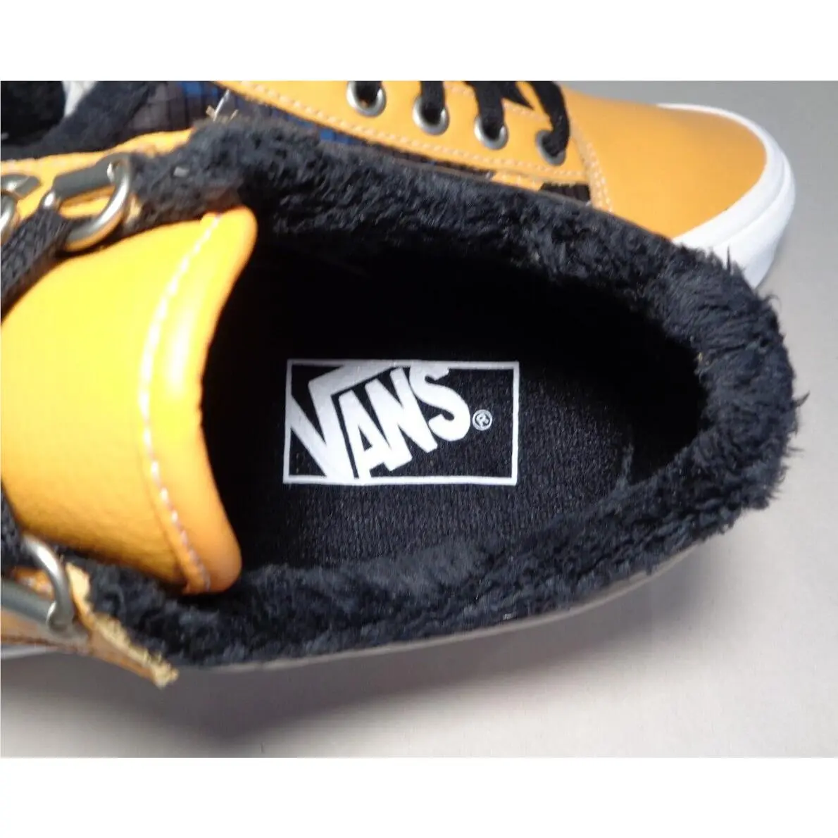Vans shoes - Vans OLD SKOOL MTE - OLD SKOOL MTE - Apricot/Black (UPC: 194902240616) 8