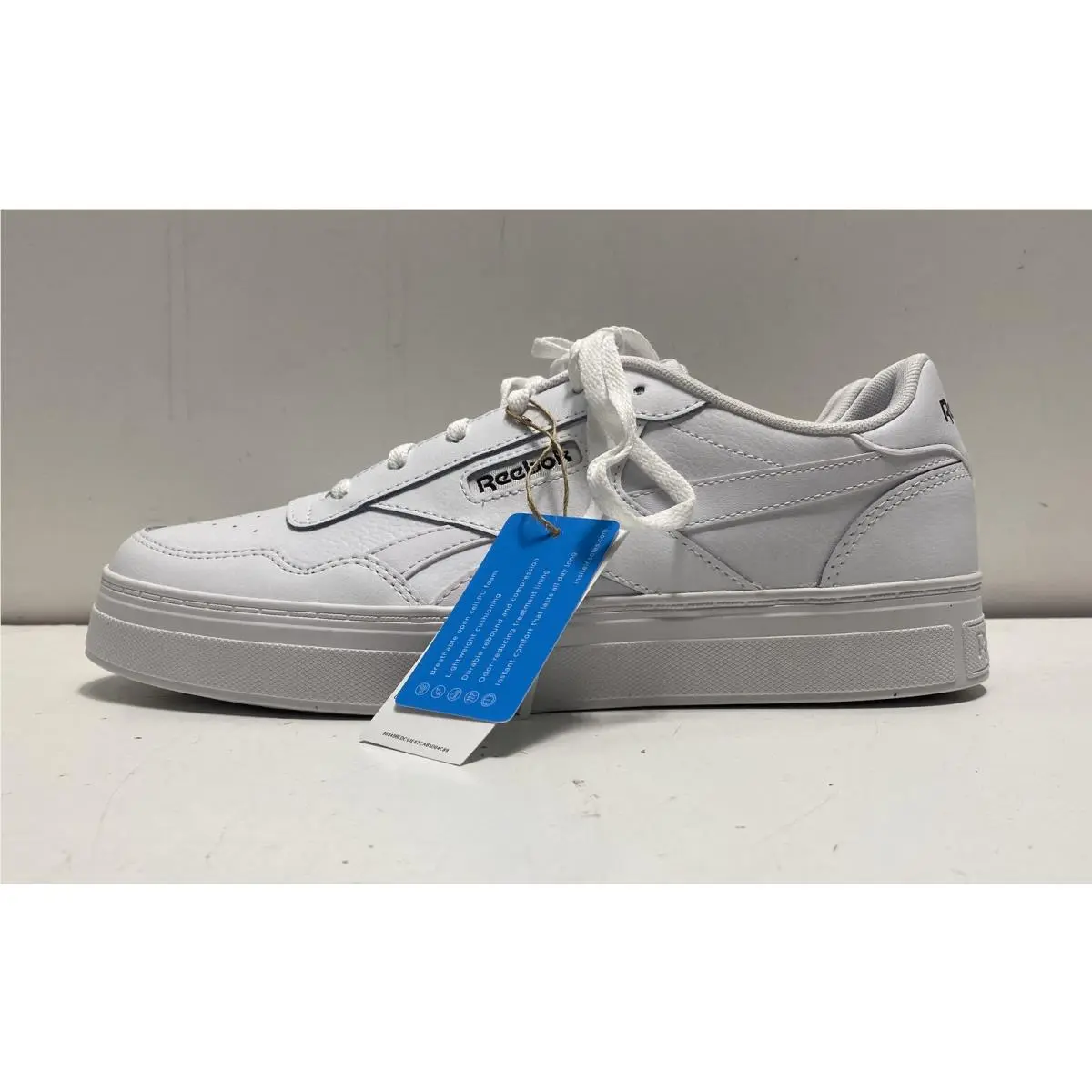 Reebok Court Advance Bold White Women`s Tennis Sneakers Size 10.5