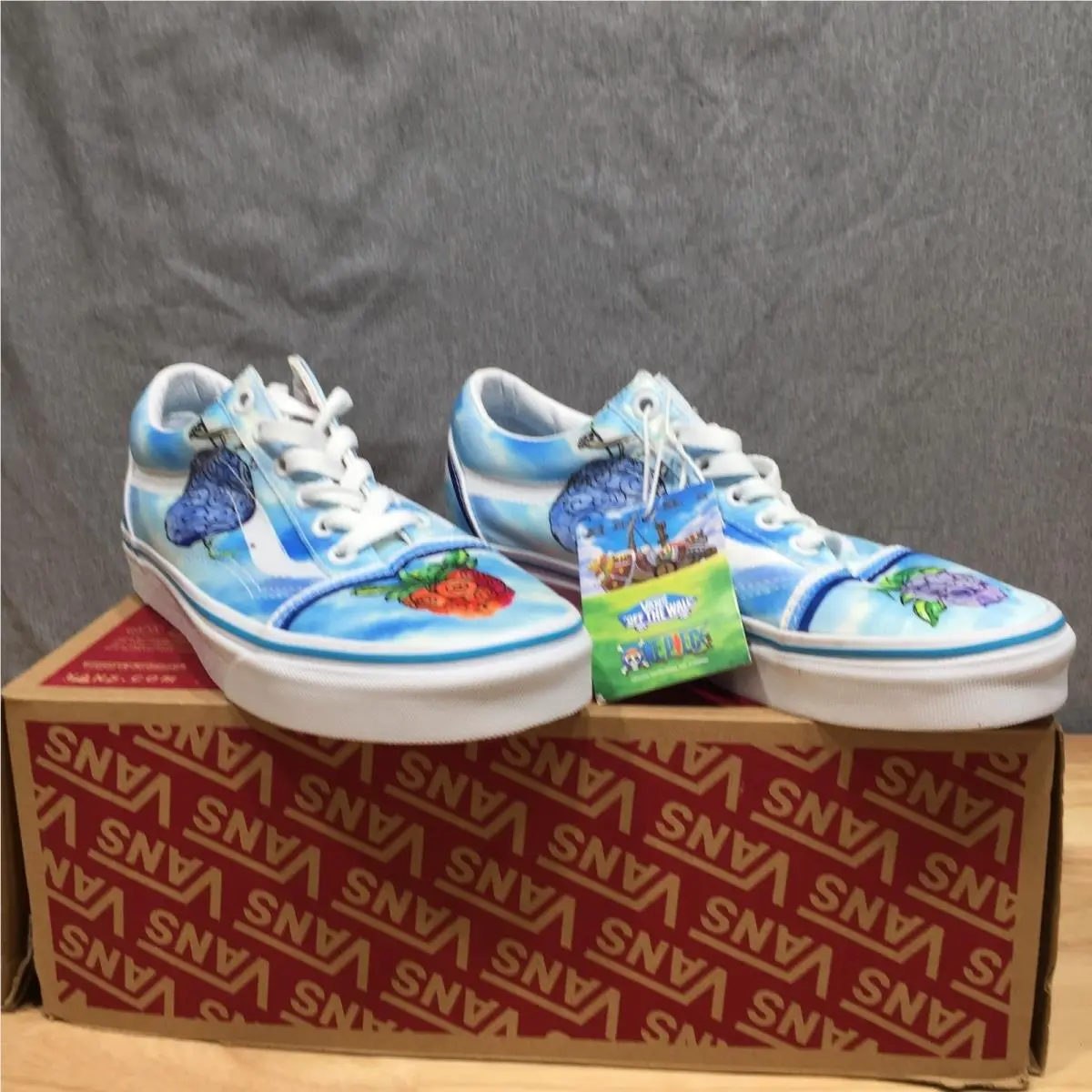 Vans Womens Sneakers One Piece Devil Fruit Old Skool 6.5 Blue