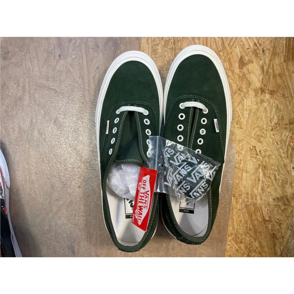 Vans shoes - Vans Authentic Pro - Authentic Pro - VN0A38BY2L6 - Green 0