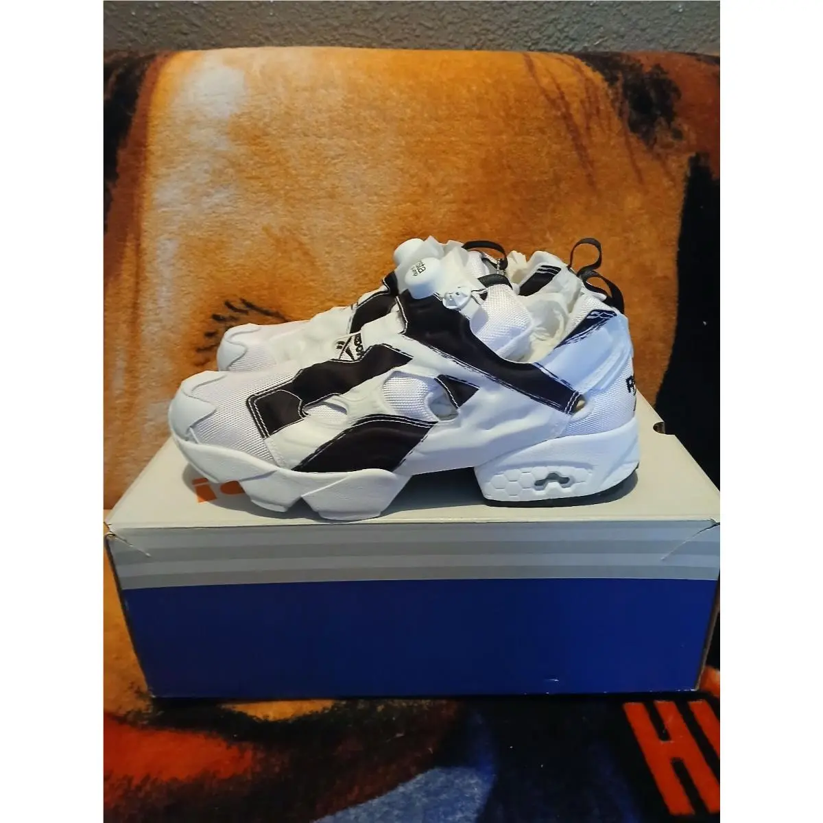 Reebok shoes - White 1