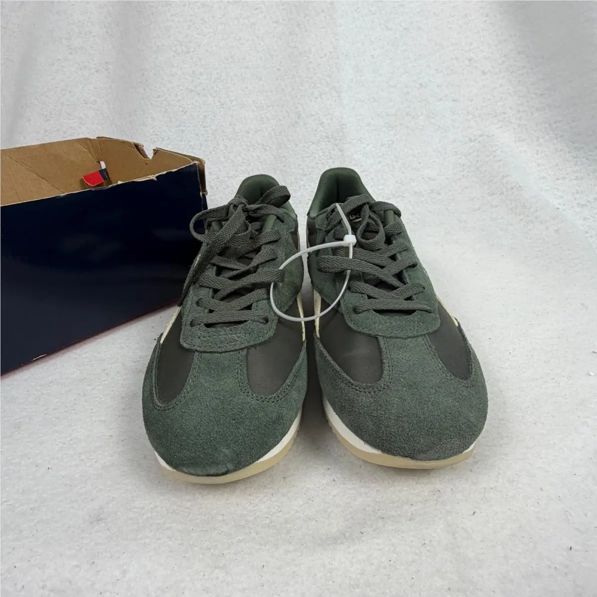 Reebok shoes - AR30309M-GTW - AR30309M-GTW - Green 2