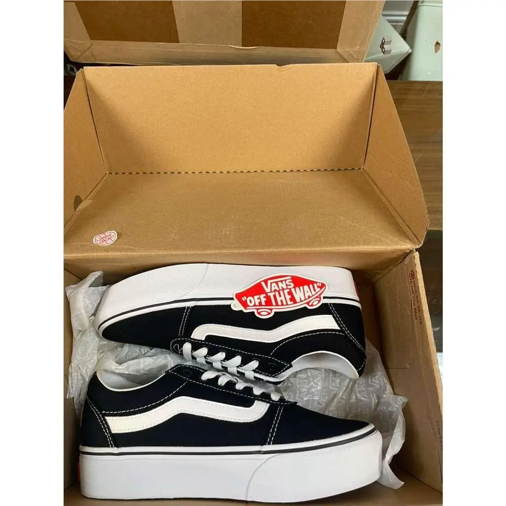 Vans Ward Platform Skateboarding Shoes Women`s Black White Lace Up Low Top - 6.5