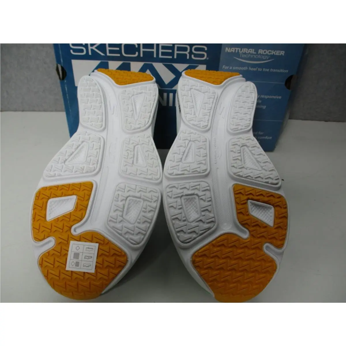 Skechers shoes - 220615 - White (UPC: 7445026818834) 2