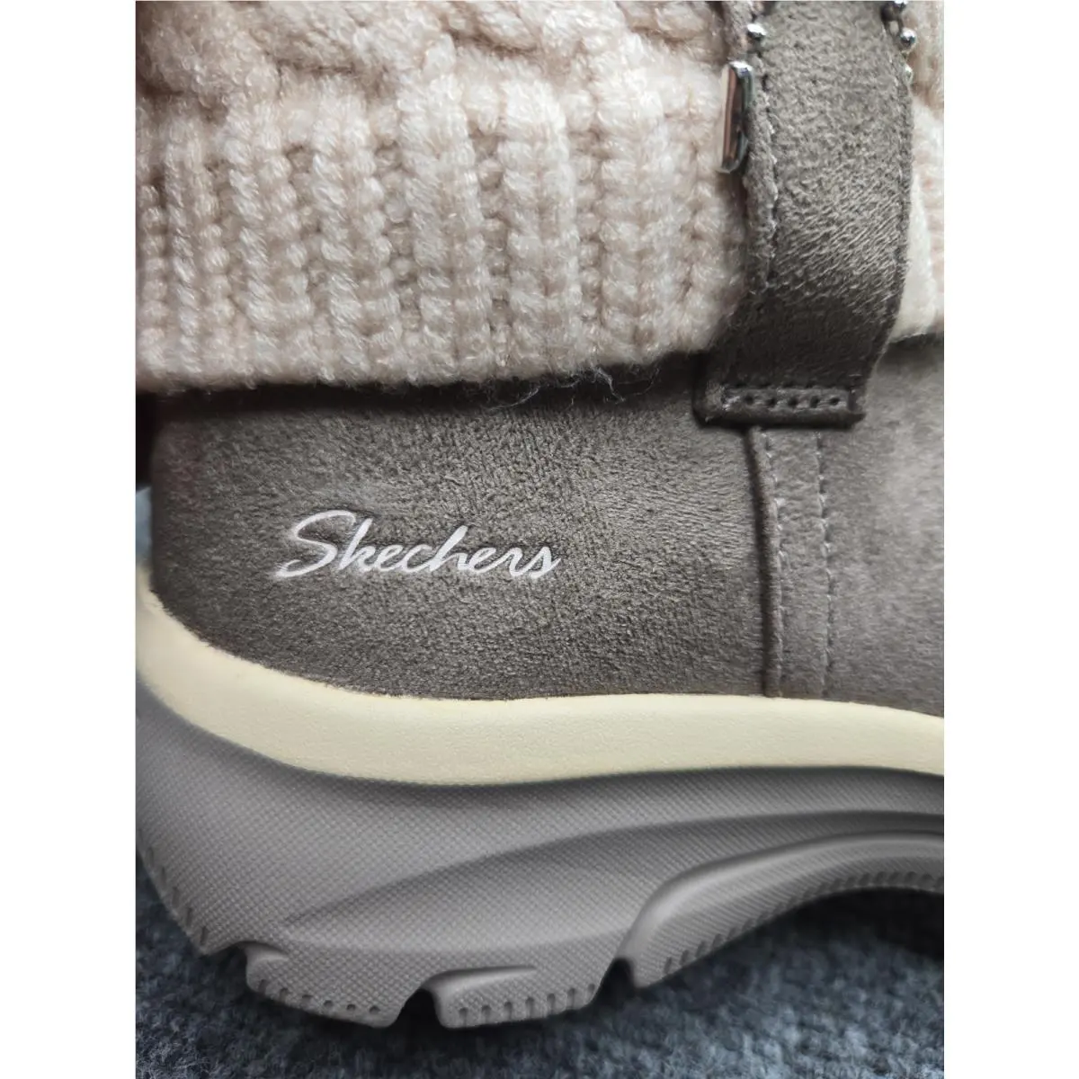 Skechers shoes - skechers relaxed fit memory foam 5 - Beige 2