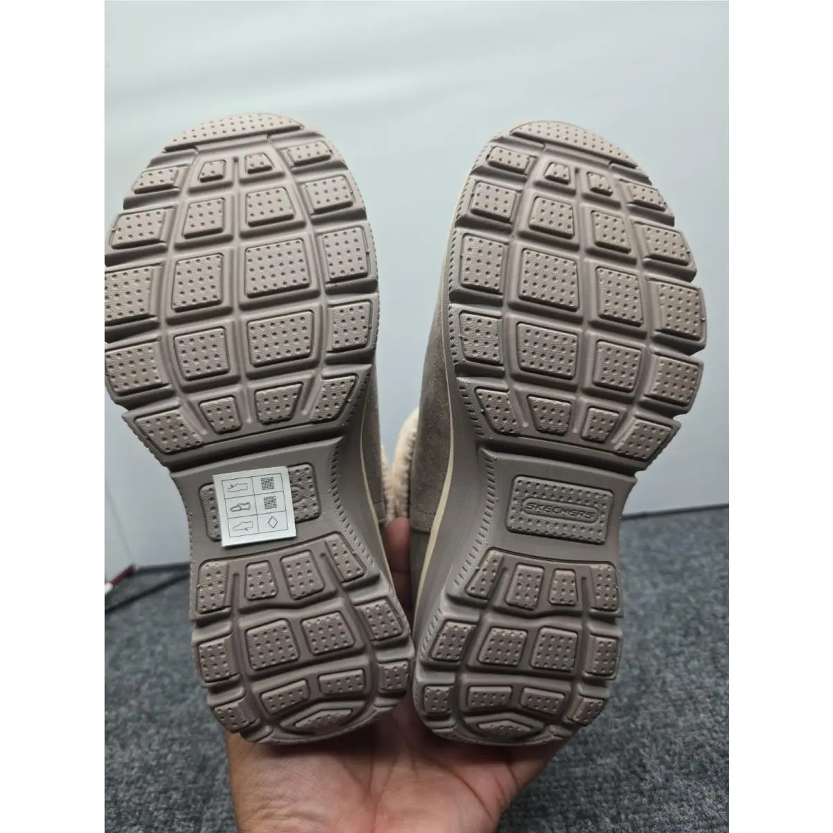 Skechers shoes - skechers relaxed fit memory foam 5 - Beige 3