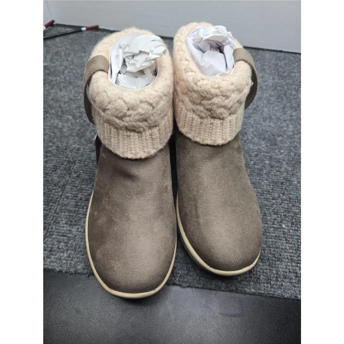 Skechers shoes - skechers relaxed fit memory foam 5 - Beige 6