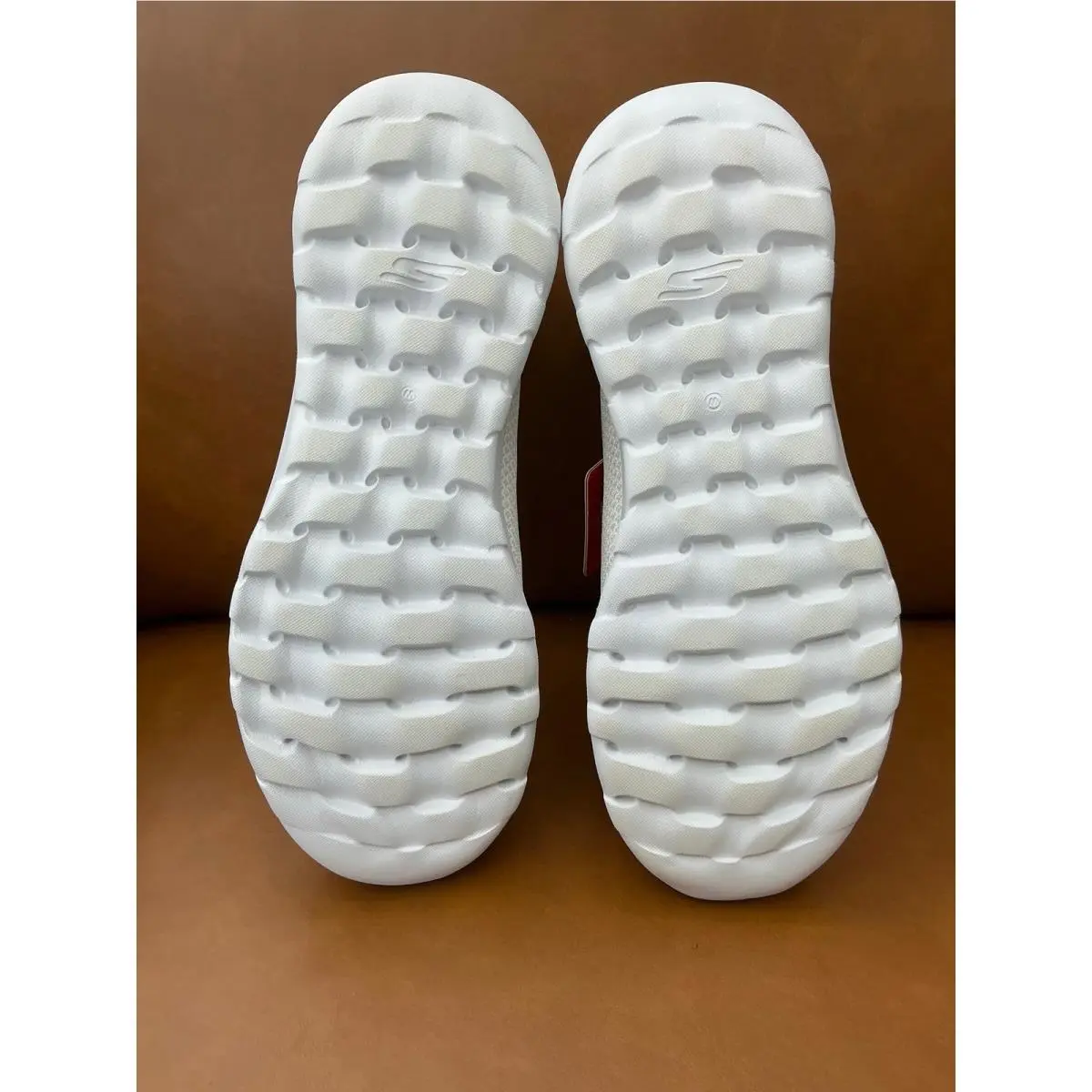 Skechers shoes - Go Walk Arch Fit Joy - Stefanie - White 3