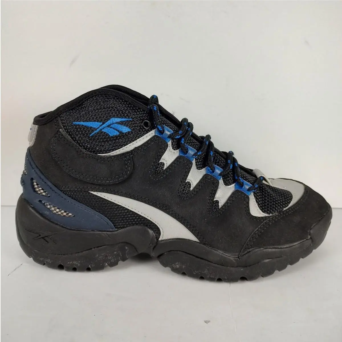 Vintage 1997 Reebok Persistence Mid Training Shoes Women`s 8.5 Deadstock OG Box