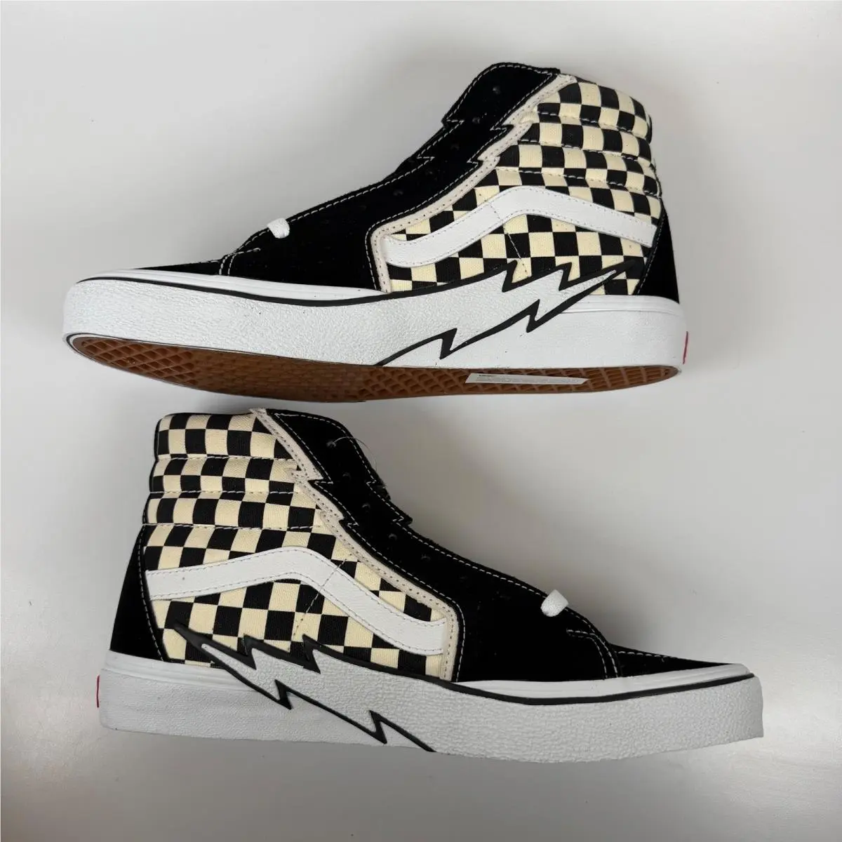Vans shoes - Sk8-Hi Bolt - Bolt - Multicolor 1