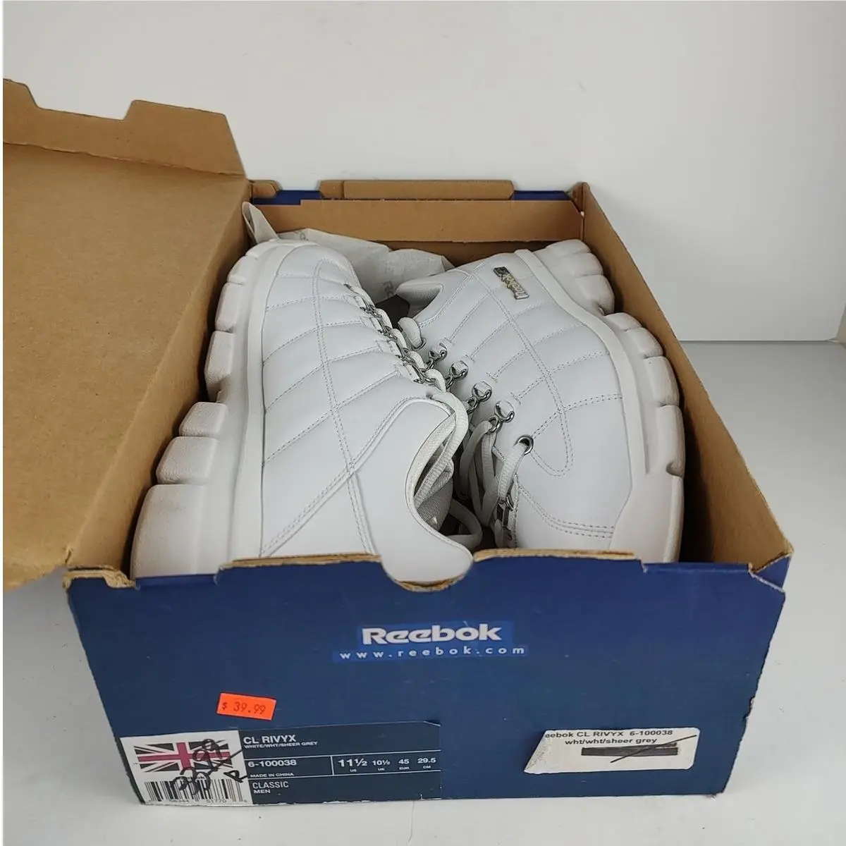 Reebok shoes - White 7