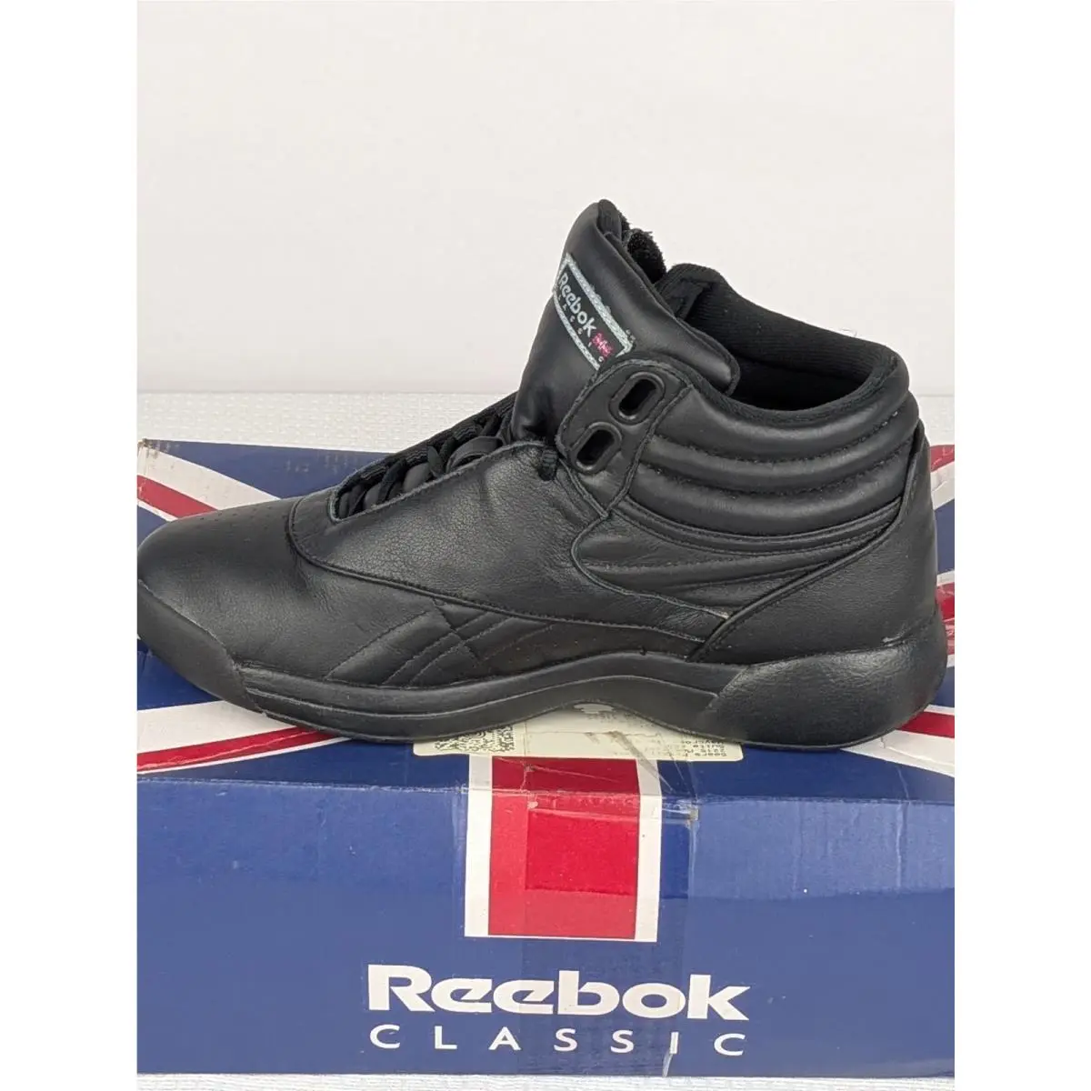 Reebok shoes - Reebok Classic Leather Mid - Classic Leather Mid - 2-56657 - Black 7