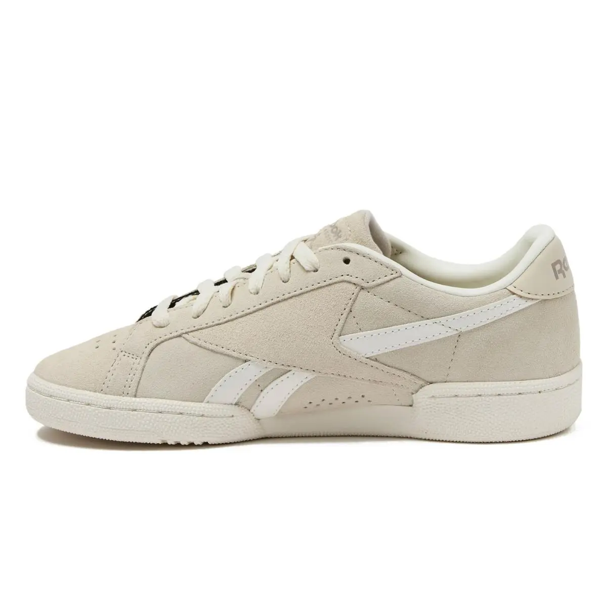 Reebok shoes - 117971 - 117971 - Vintage Chalk/Chalk/Sand (UPC: 197323328437) 1