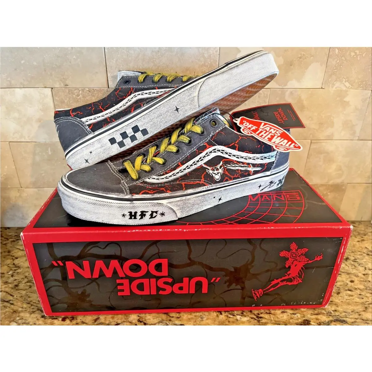 Vans x Stranger Things Hellfire Club Sneakers Old Skool Style 36 Rare Size 9 Men