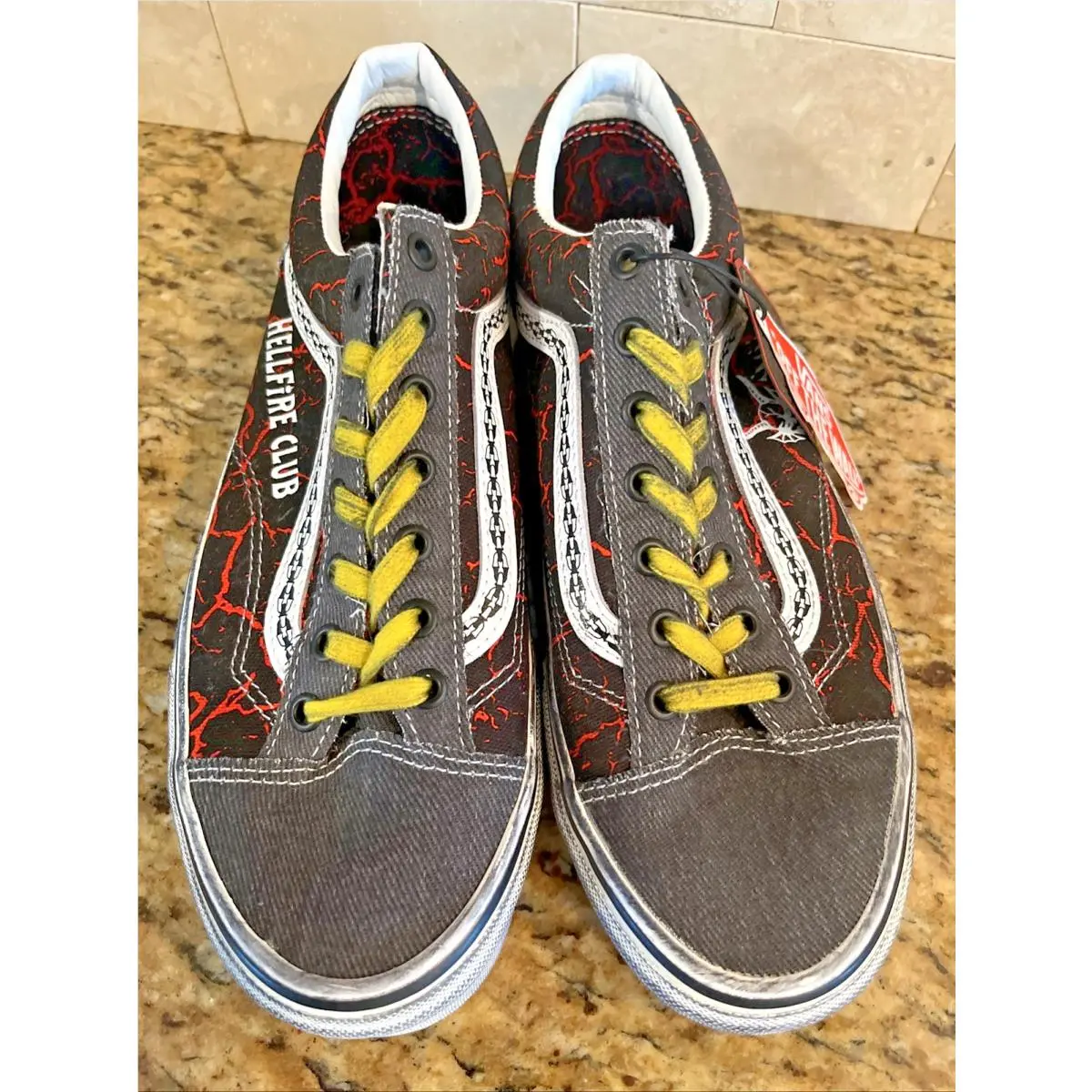Vans shoes - VANS Style 36 - Style - VN0A3DZ3Y09 - Black, Manufacturer: Black/Red 3