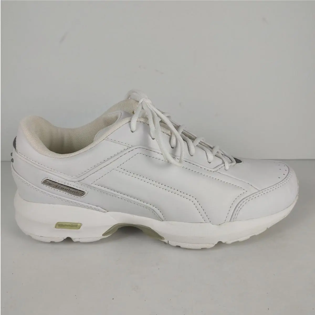 Vtg Y2K Deadstock Reebok Platinum Dmx Walk White Leather Shoes Womens 8.5