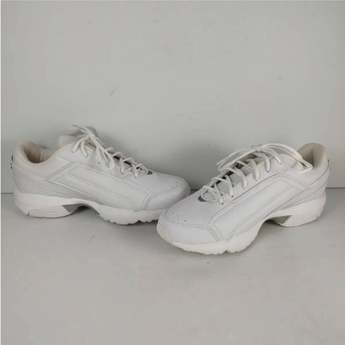 Reebok shoes - White 1