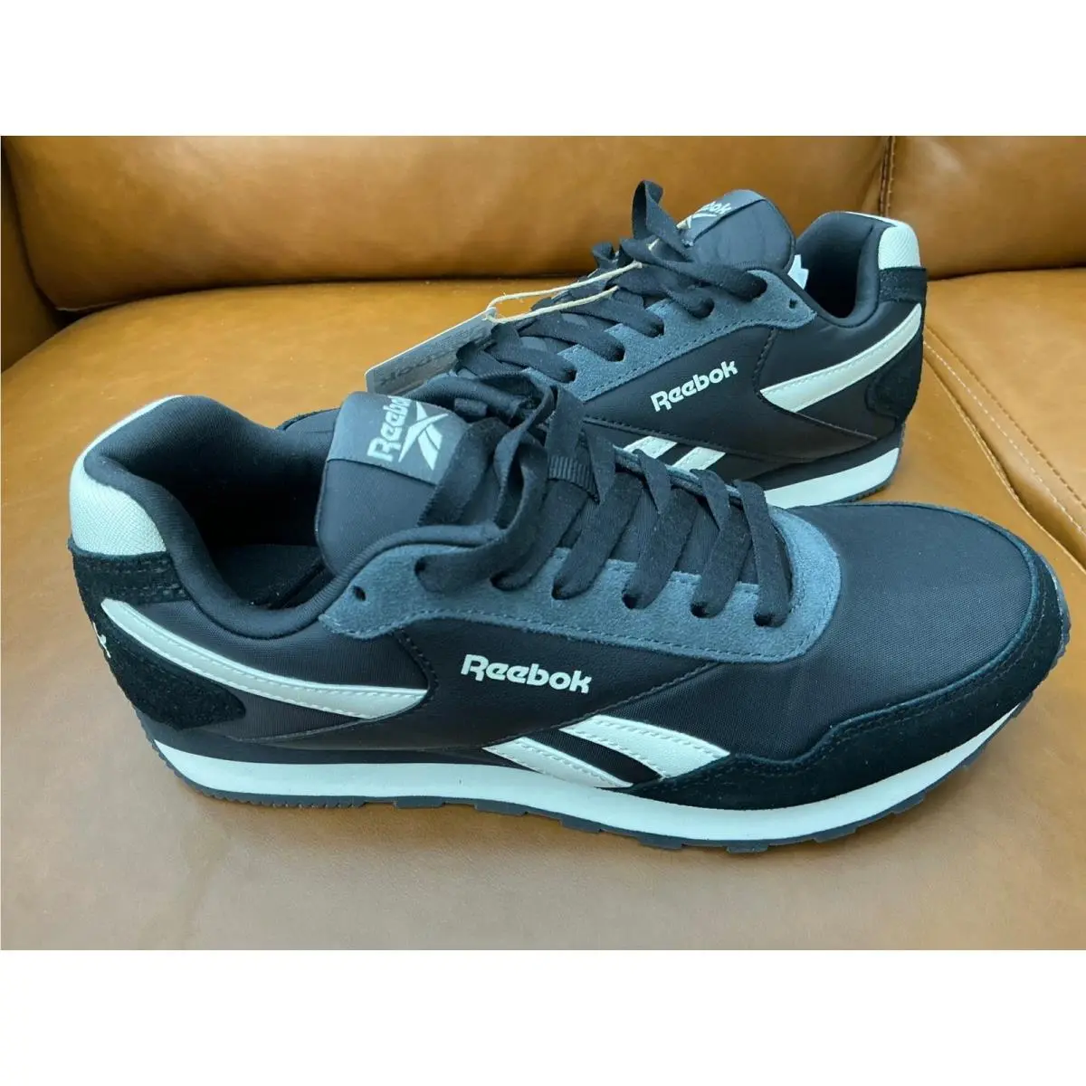 Reebok Glide Low Sneakers Womens 7.5 Black Casual Athletic Shoes