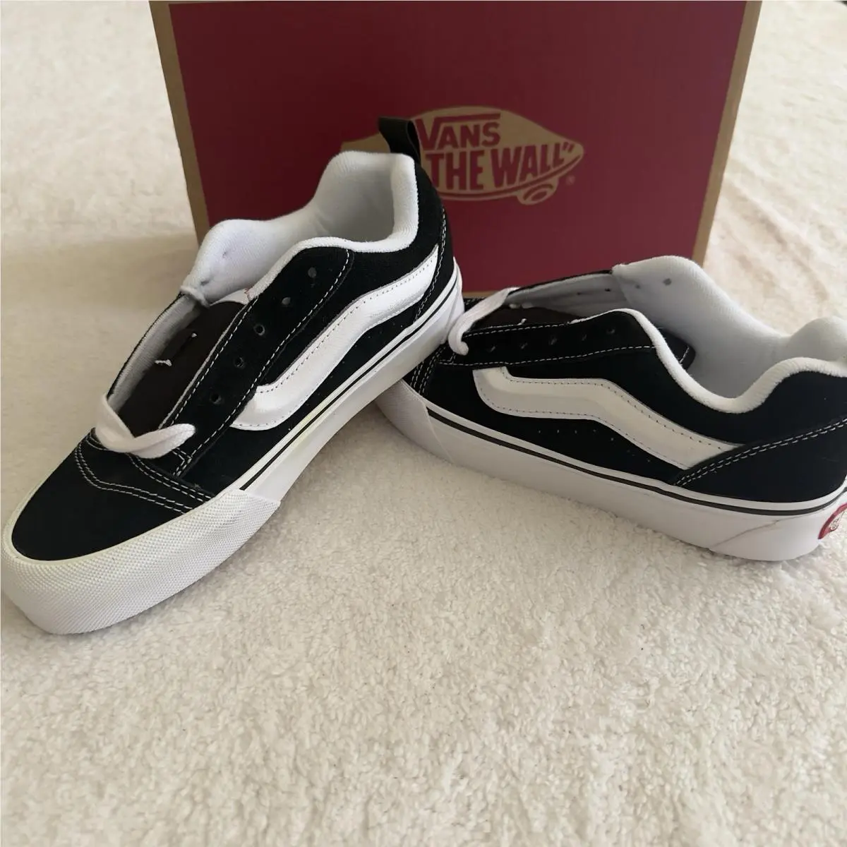 Vans Knu Skool Black True White Skate Shoes Women`s 7 Men`s 5.5 Sneaker
