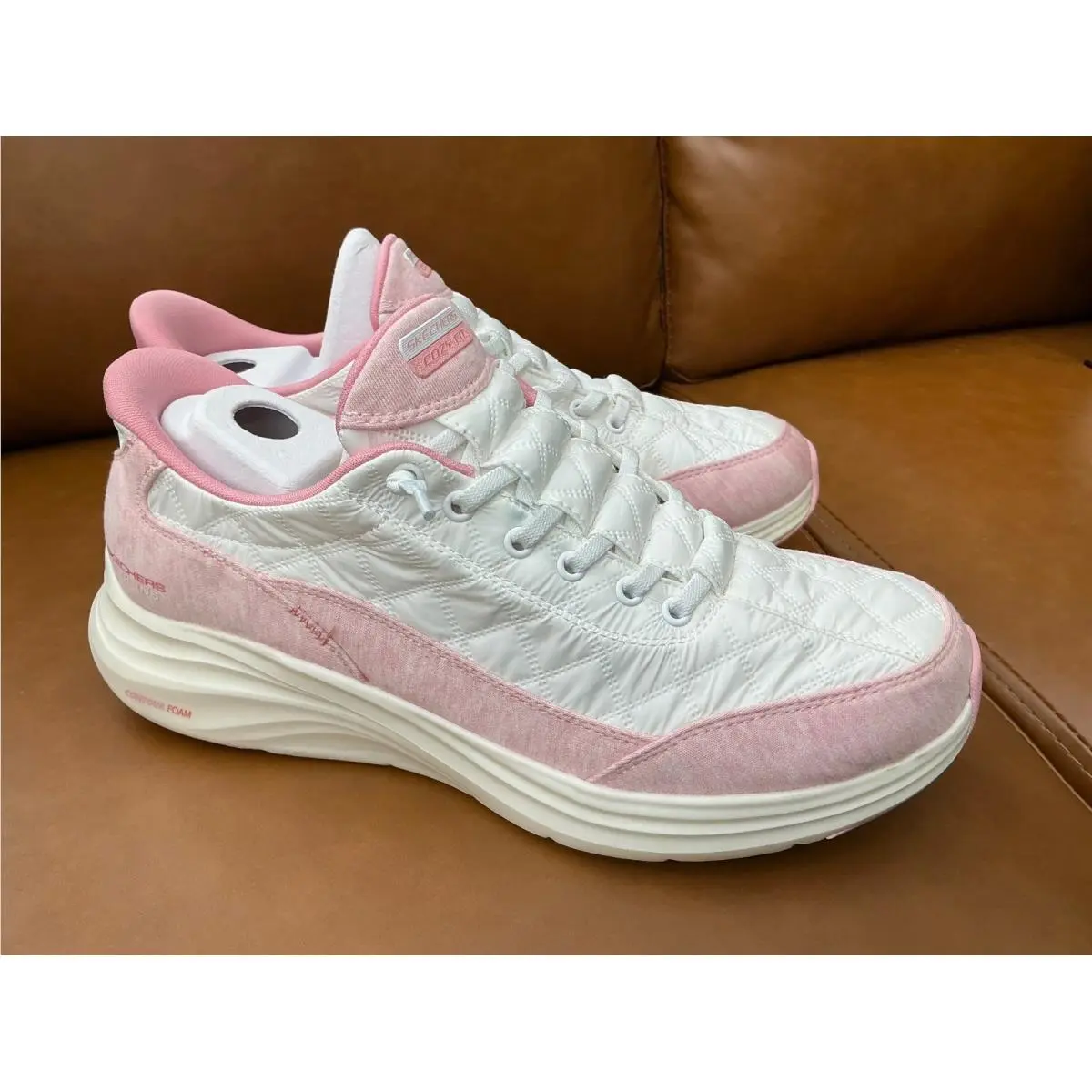 Skechers Slip-ins Quiet Luxury Women 11 White Pink Quilted Vegan