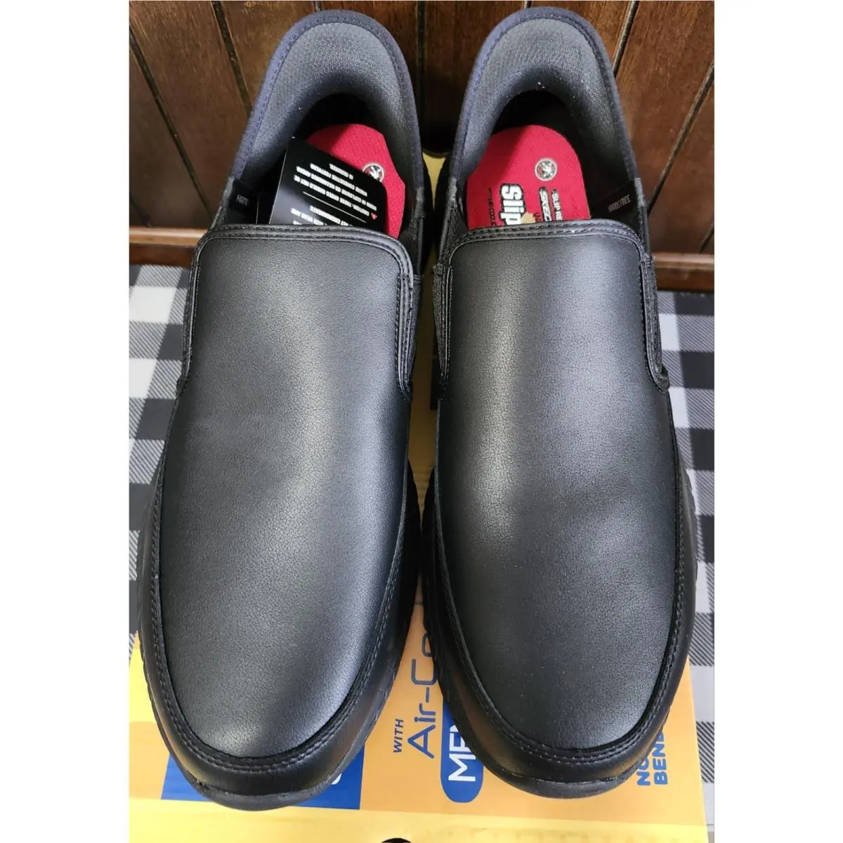 Skechers shoes - skecher work footwear hands free slip-on - Black 2