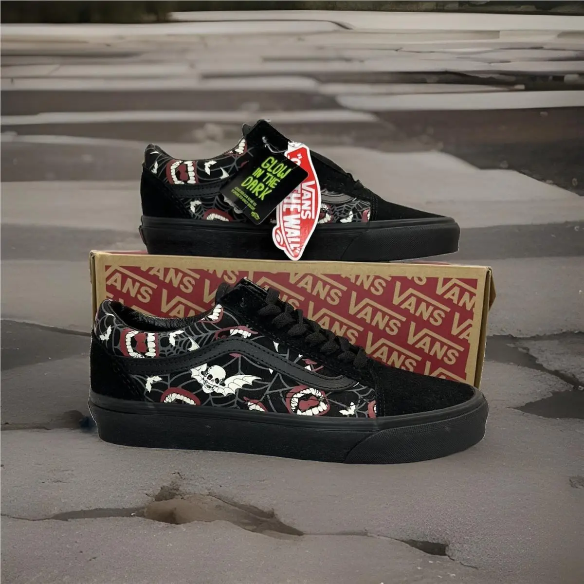 Vans Old Skool Glow Frights” Off The Wall” “” Men’s SZ 12