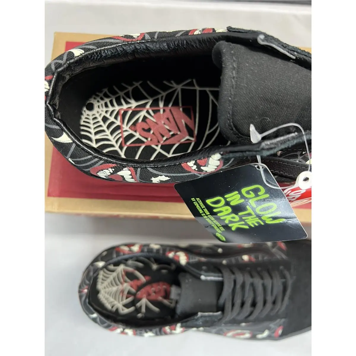 Vans shoes - Vans UA Old Skool - Old Skool - Black (UPC: 0192828928557) 3