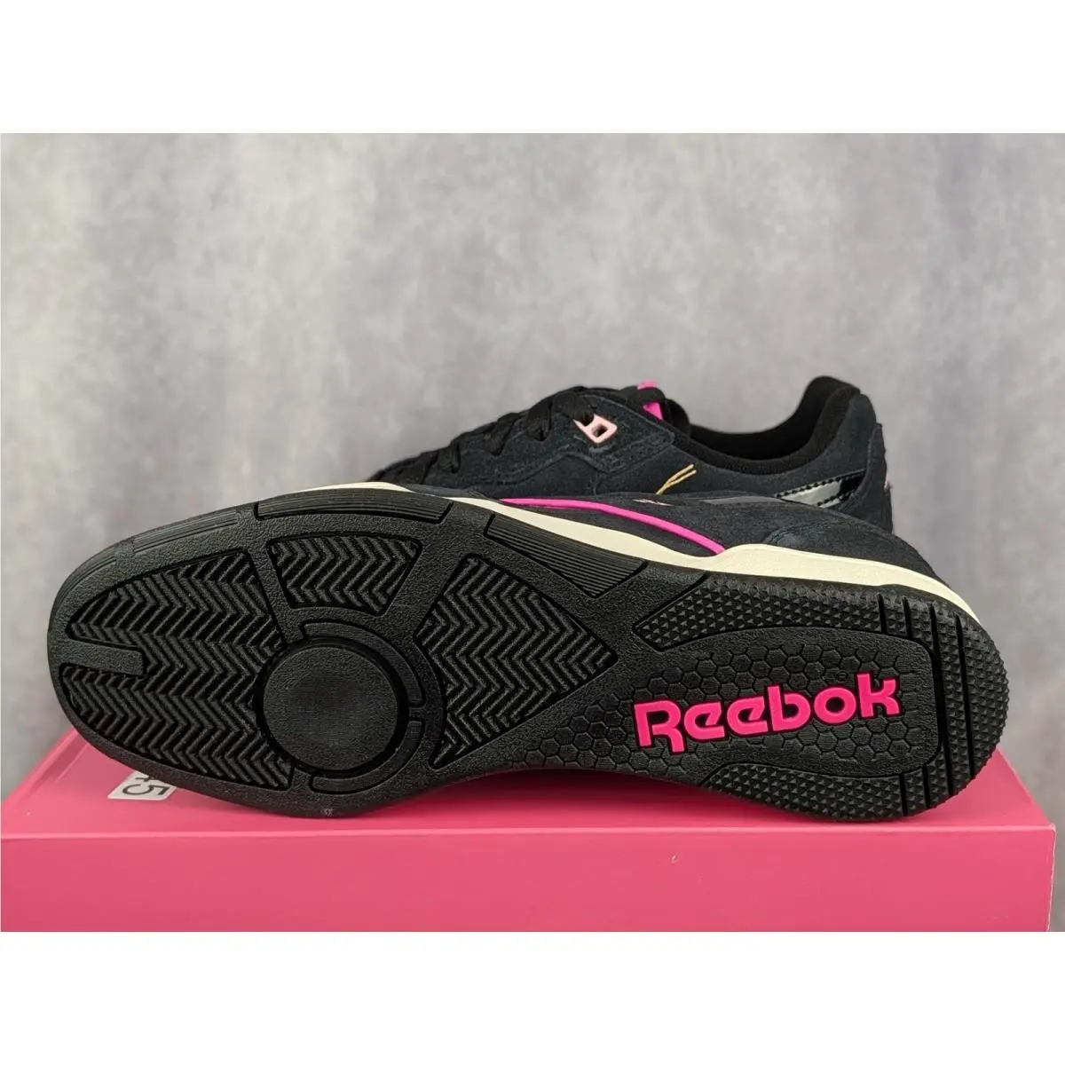 Reebok shoes - Reebok BB 4000 II - Black 3