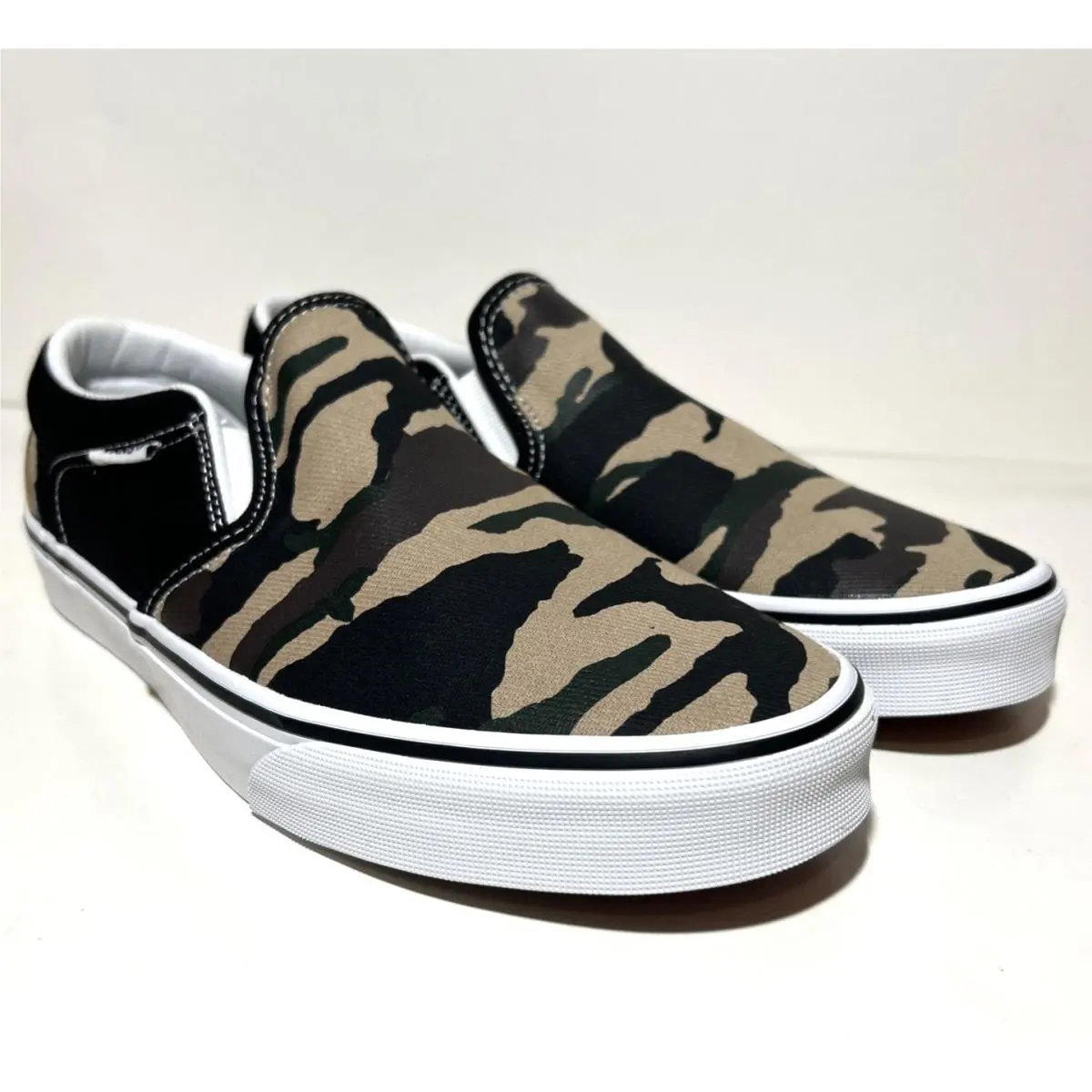 Vans shoes - VANS Classics - Classics - Multicolor 1