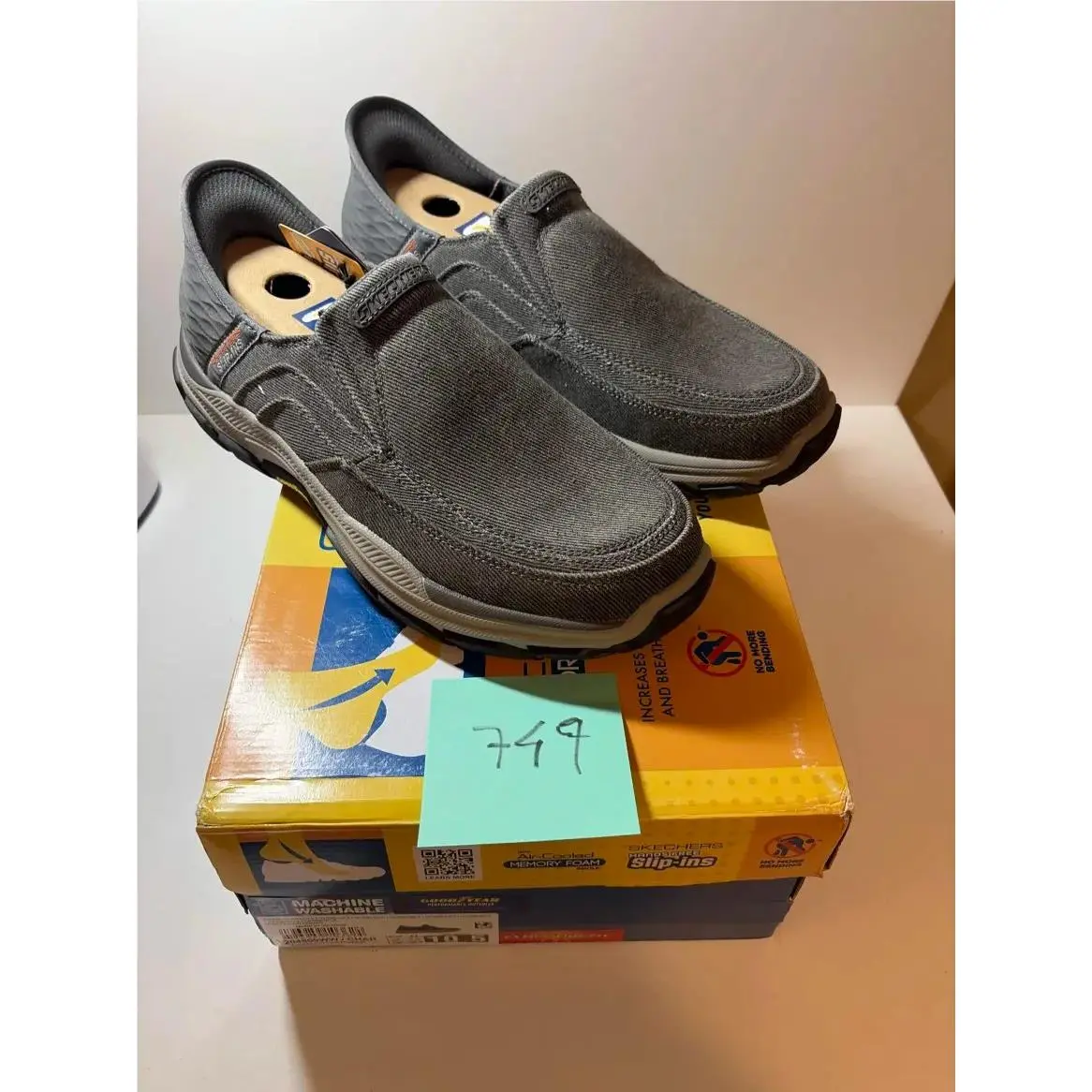 Skechers Hands Free Slip-ins Respected Holmgren Charcoal Mens 10.5 Extra Wide WW