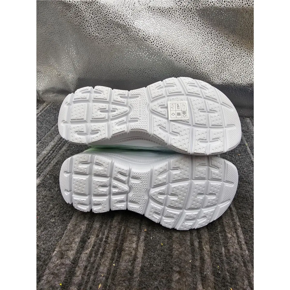 Skechers shoes - 150610 / WMLT - WMLT - White (UPC: 198376494247) 5