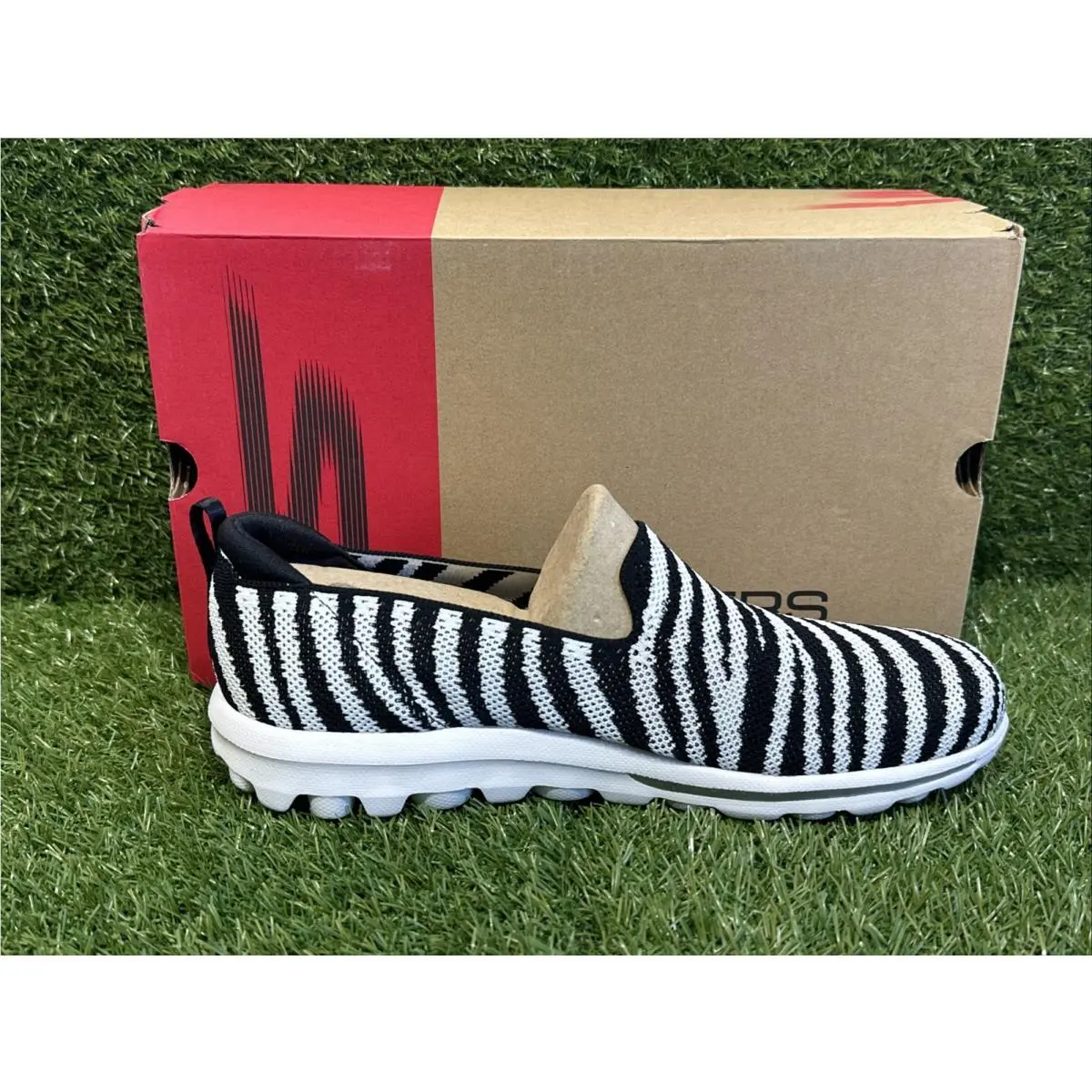 Skechers shoes - Sketchers Go Walk - Sketchers Walk - Black White 2