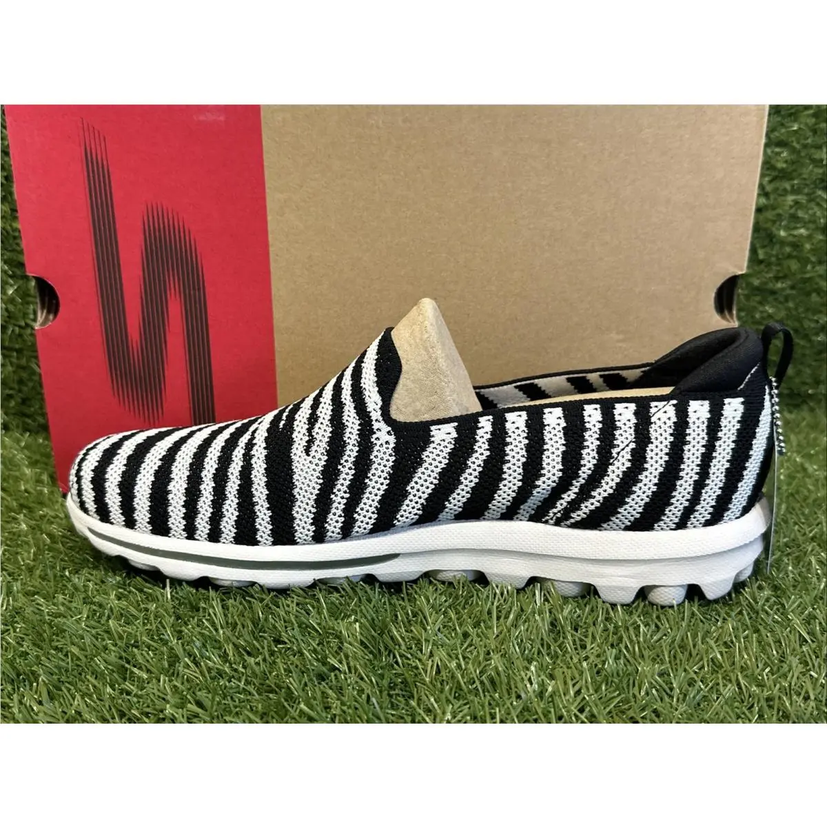 Skechers shoes - Sketchers Go Walk - Sketchers Walk - Black White 7