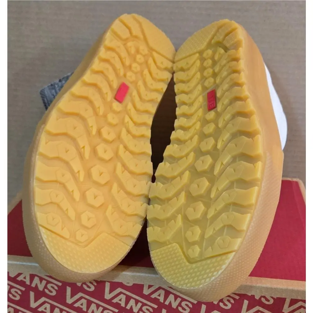Vans shoes - Vans Sk8-Hi Mte - Mte - VN000DAQ9DH - White/Gum (UPC: 197804557998) 4