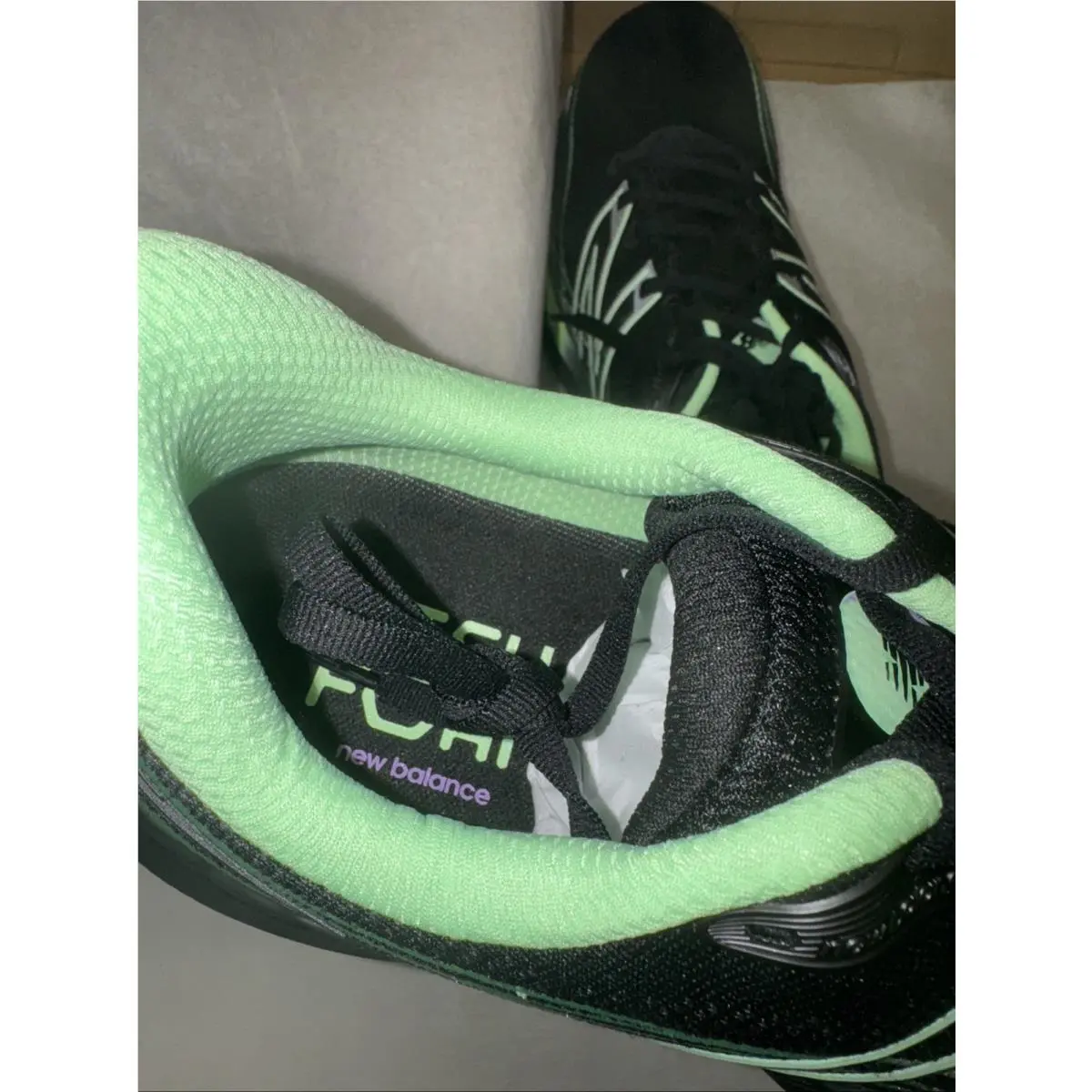 New Balance shoes - 860 V12 - M860H12 - Black 9