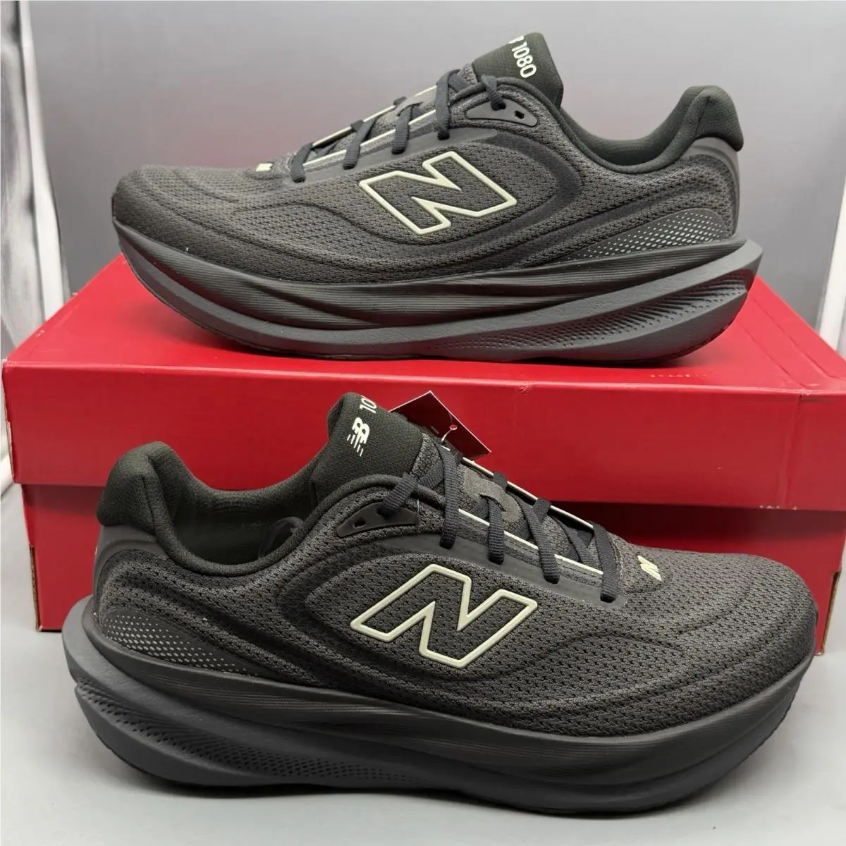 New Balance 1080 v15 Mens 10 D Running Training Gym Shoes Black Grey Infinion